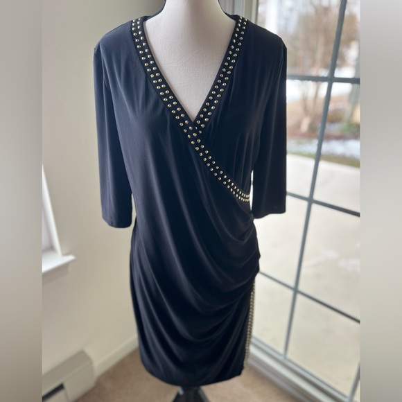 Emma & Michele Dresses & Skirts - Emma & Michele Black Dress - Very Good Condition Size Large